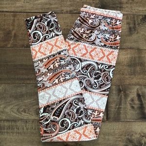 One size leggings soft like Lularoe